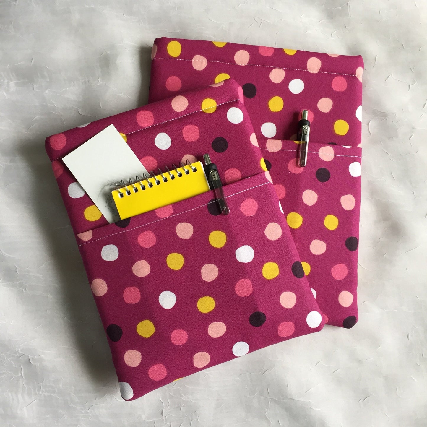 Maroon Polka Dots Padded Book Sleeve, Book Cozy with Pocket, Minimalist Style | Bookish Gift